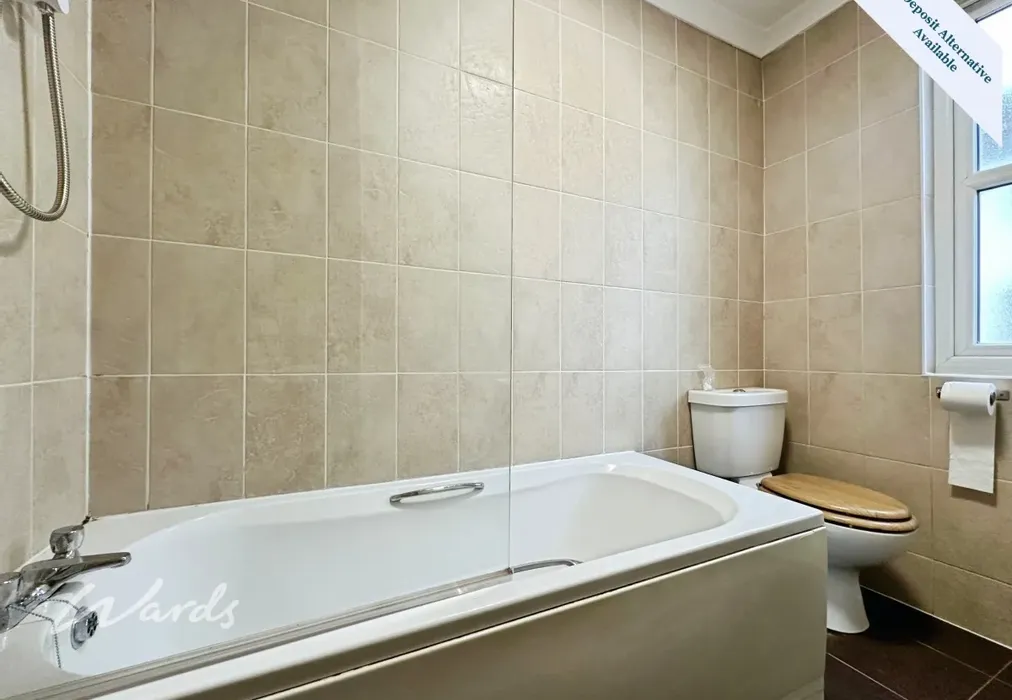 Bathroom - High Street Snodland ME6 - Wards of Kent