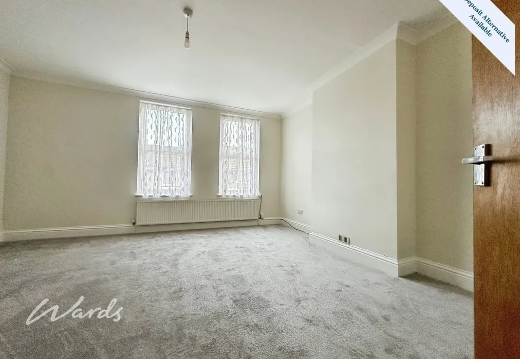 Bedroom - High Street Snodland ME6 - Wards of Kent