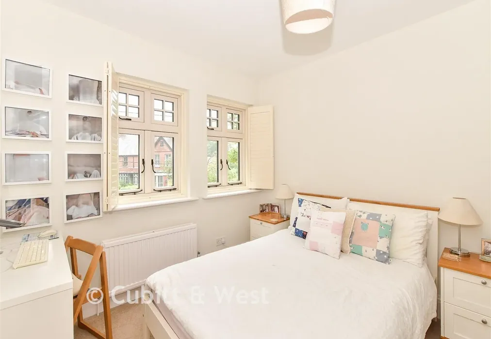 Bedroom 2. - Haywards Heath Road, Balcombe, Haywards Heath, West Sussex - Wards of Kent