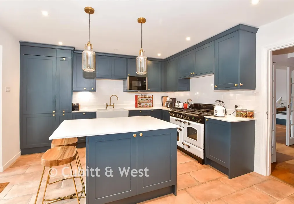 Kitchen - Haywards Heath Road, Balcombe, Haywards Heath, West Sussex - Wards of Kent