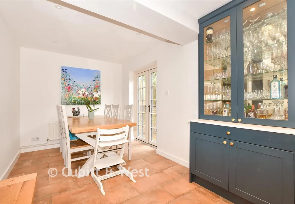 Breakfast Area - Haywards Heath Road, Balcombe, Haywards Heath, West Sussex - Wards of Kent