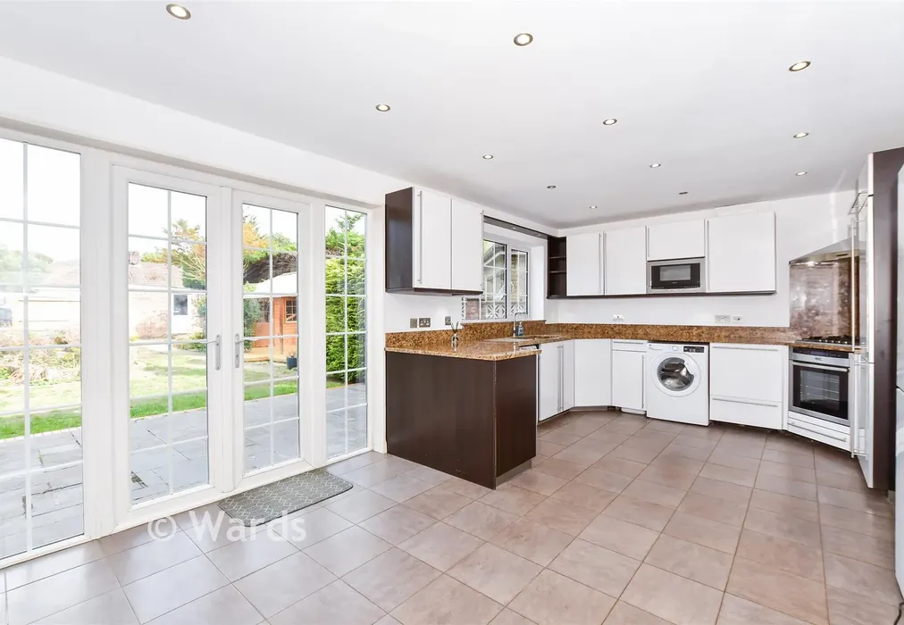 Kitchen/Diner - Tonbridge Road, Maidstone, Kent - Wards of Kent