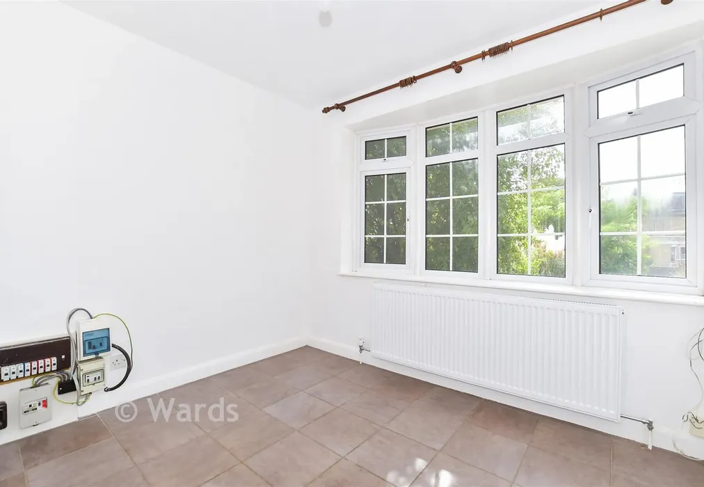 Study - Tonbridge Road, Maidstone, Kent - Wards of Kent