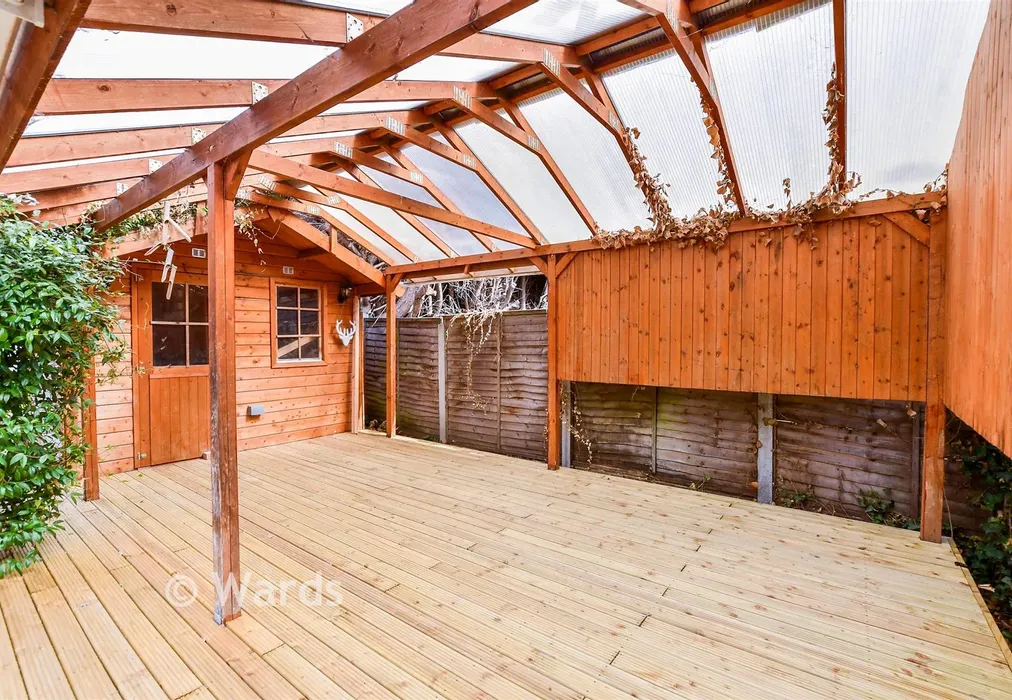 Rear Garden - Tonbridge Road, Maidstone, Kent - Wards of Kent