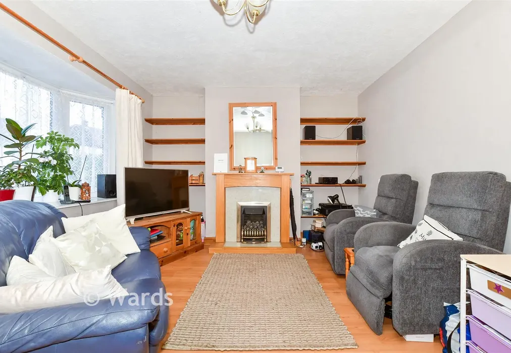 Lounge - Calder Road, Maidstone, Kent - Wards of Kent
