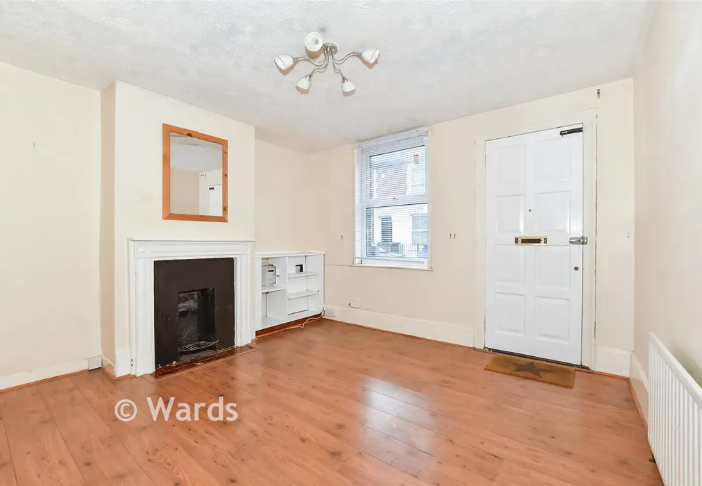 Lounge - Perryfield Street, Maidstone, Kent - Wards of Kent