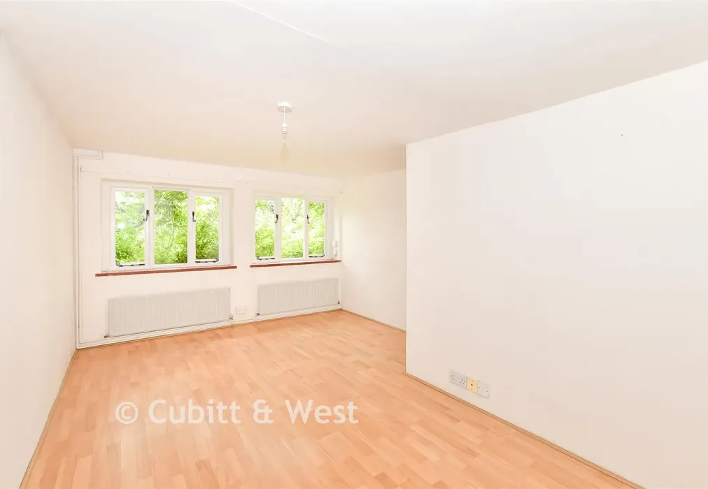 Bedroom 2 - Hurstwood Road, High Hurstwood, Uckfield, East Sussex - Wards of Kent