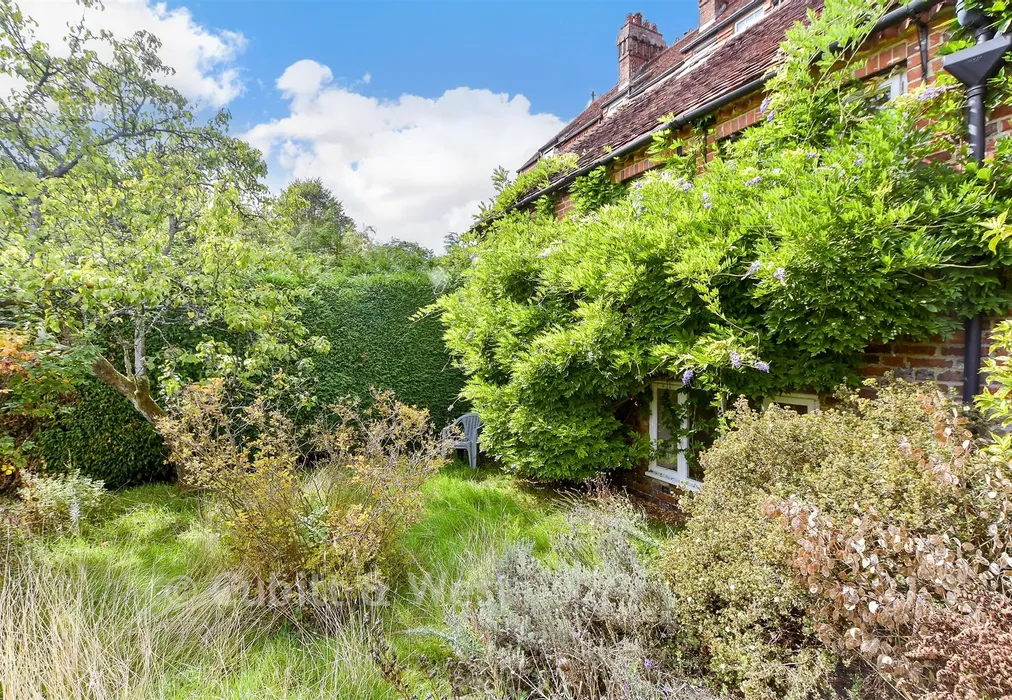 Rear Garden - Hurstwood Road, High Hurstwood, Uckfield, East Sussex - Wards of Kent