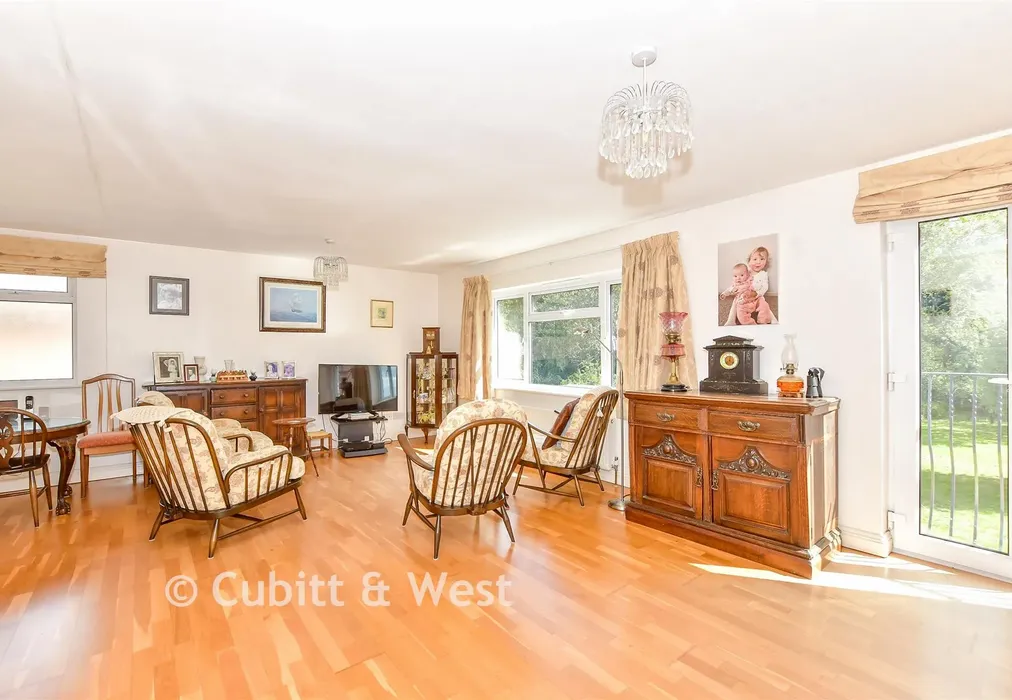 Lounge - Fitzalan Road, Arundel, West Sussex - Wards of Kent