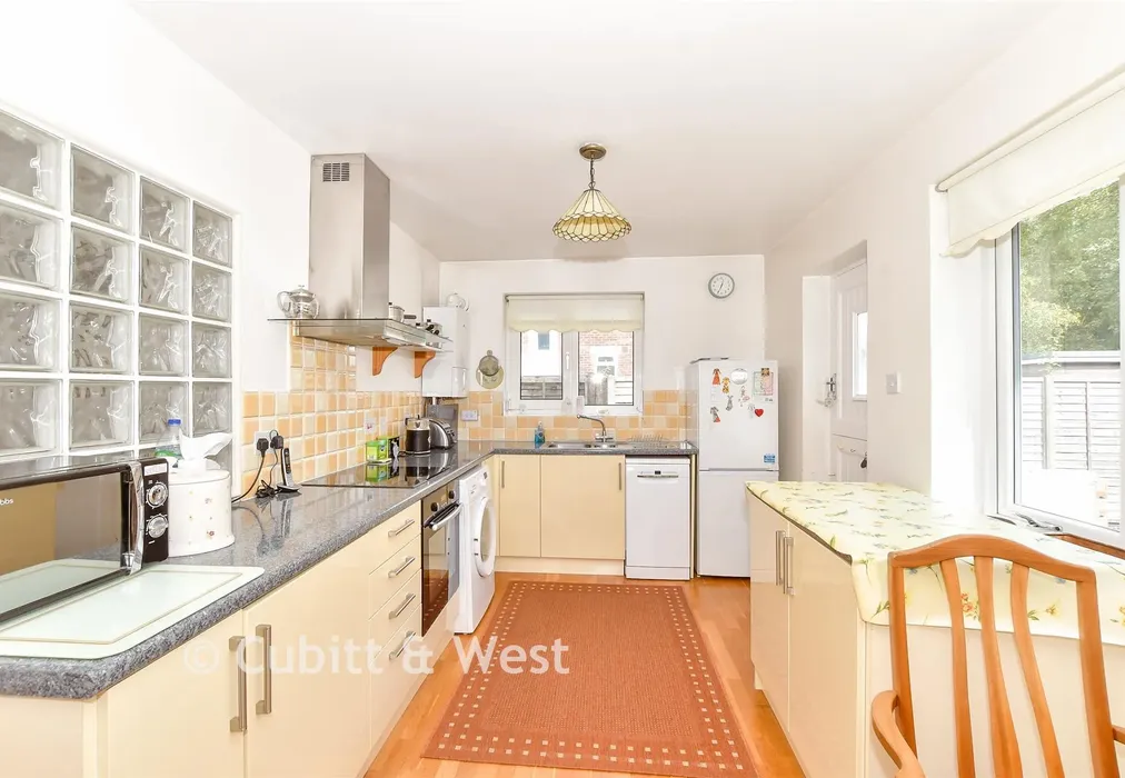 Kitchen/Dining Room - Fitzalan Road, Arundel, West Sussex - Wards of Kent