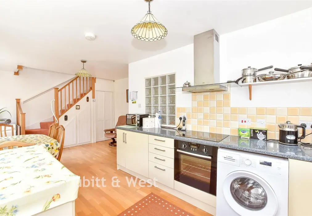 Kitchen/Dining Room - Fitzalan Road, Arundel, West Sussex - Wards of Kent