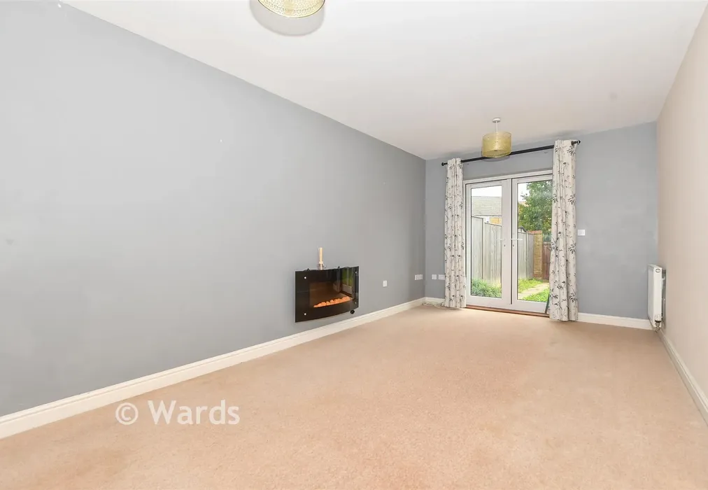 Lounge - Finn Farm Road, Ashford, Kent - Wards of Kent