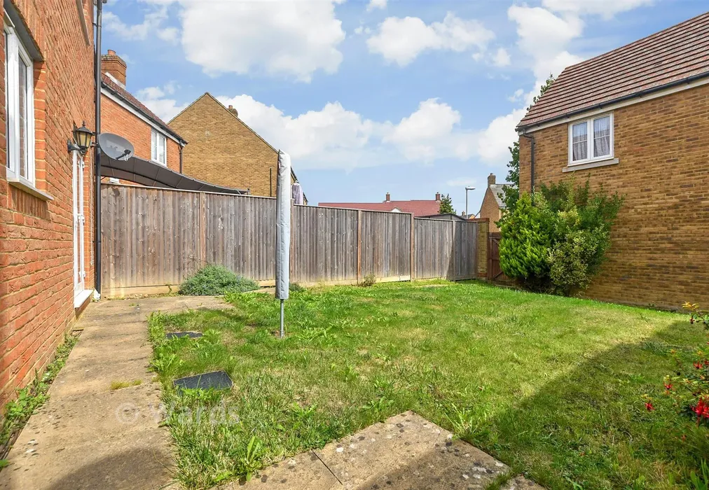 Rear Garden - Finn Farm Road, Ashford, Kent - Wards of Kent