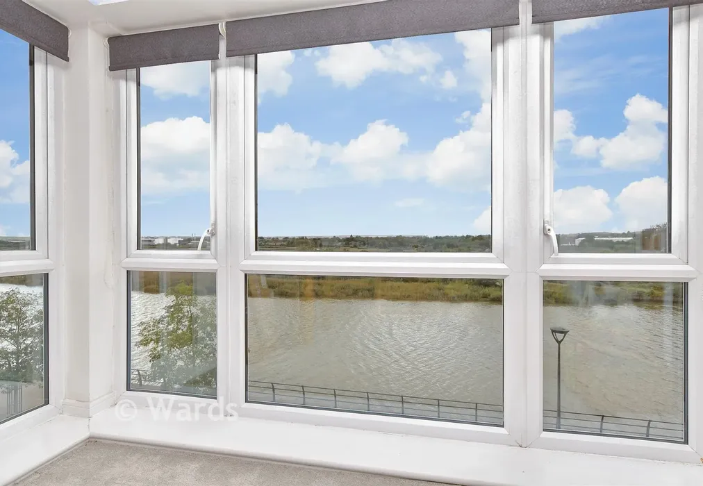 Views To Front - Greystone Square, Wouldham, Kent - Wards of Kent