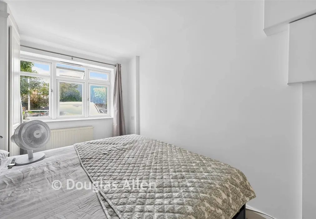Bedroom 2 - Forest Road, Ilford, Essex - Wards of Kent