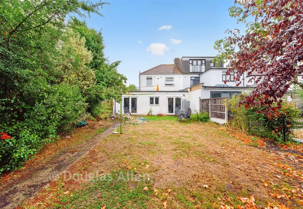 Rear Elevation - Forest Road, Ilford, Essex - Wards of Kent