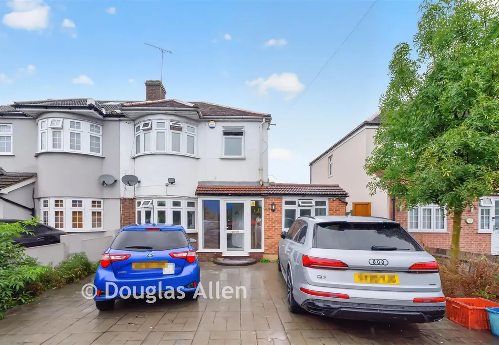 External - Forest Road, Ilford, Essex - Wards of Kent