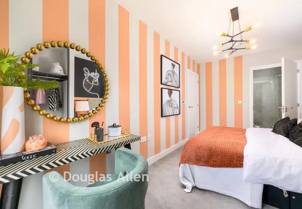 Show Home Bedroom 1 - Kingsley Park, Centurion Way, Basildon, Essex - Wards of Kent