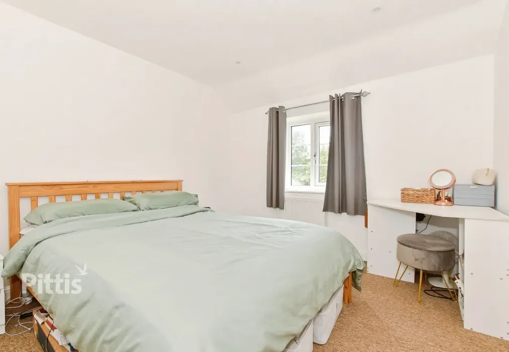  - Marymead Close Ryde PO33 - Wards of Kent