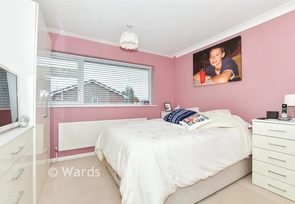 Bedroom 1 - Mallard Walk, Larkfield, Kent - Wards of Kent