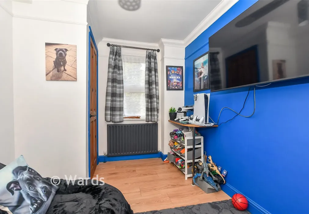 Bedroom 3 - Godinton Road, Ashford, Kent - Wards of Kent