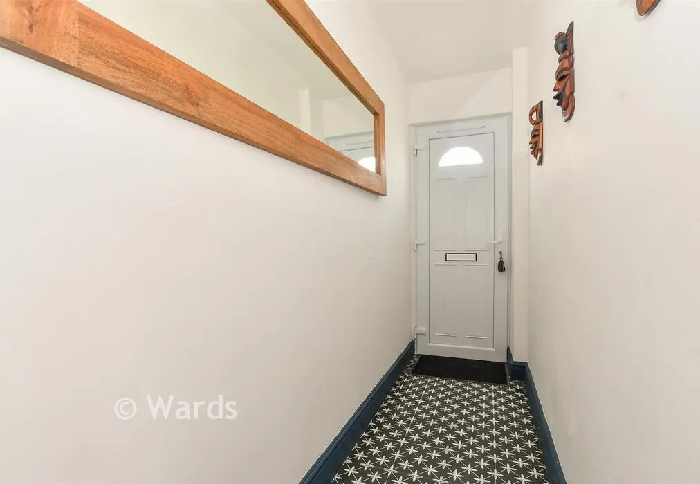 Entrance Hall - Godinton Road, Ashford, Kent - Wards of Kent