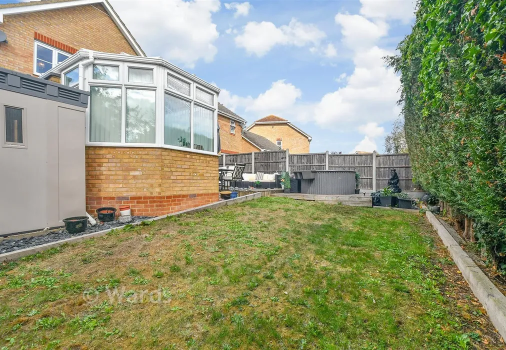 Rear Garden - Robert Brundett Close, Kennington, Kent - Wards of Kent