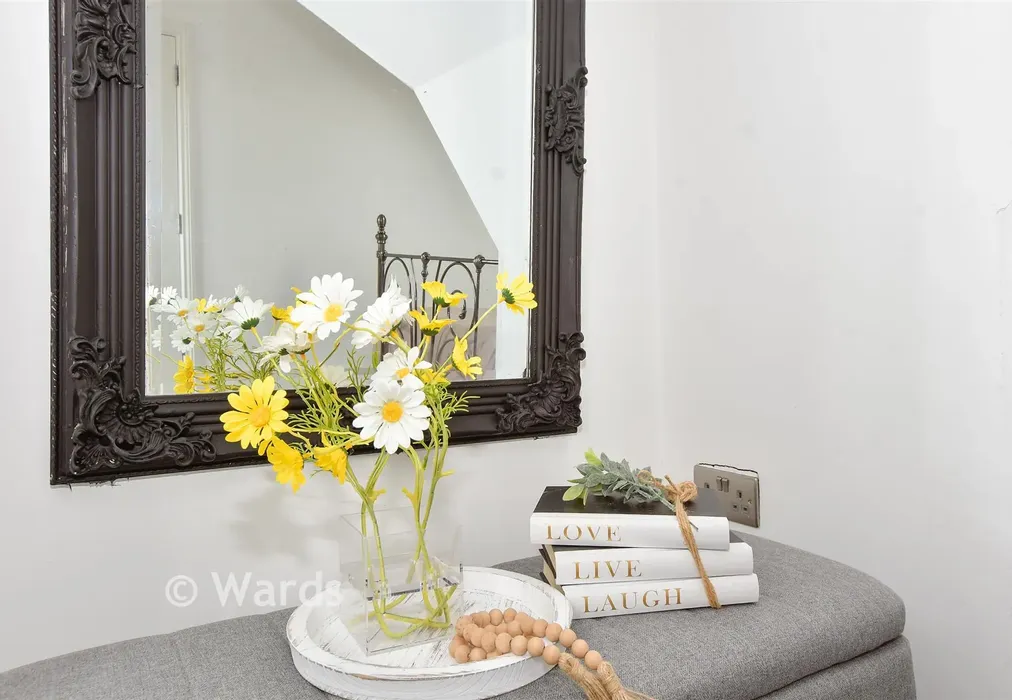 Internal Lifestyle Photograph - Radnor Park Road, Folkestone, Kent - Wards of Kent