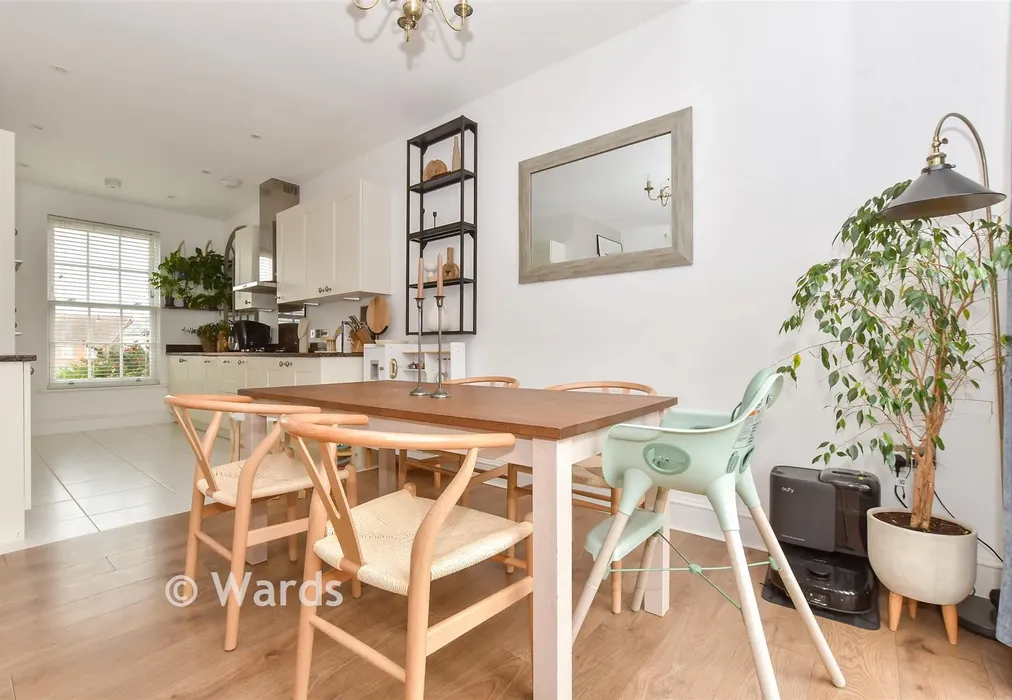 External Lifestyle Photograph - Merlin Avenue, Whitfield, Dover, Kent - Wards of Kent
