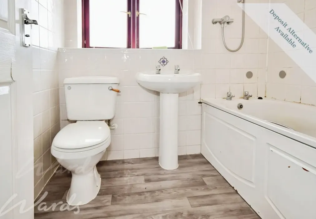 4797a98f-bathroom - Elford Road Cliffe ME3 - Wards of Kent