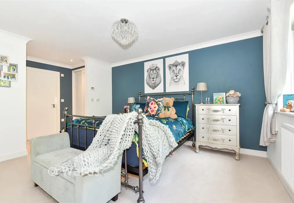 Bedroom 1 - Penny Close, Boughton Monchelsea, Maidstone, Kent - Wards of Kent
