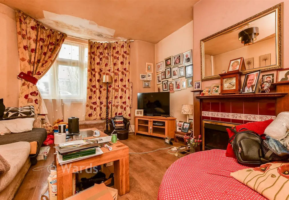 Lounge - Upper Dane Road, Margate, Kent - Wards of Kent