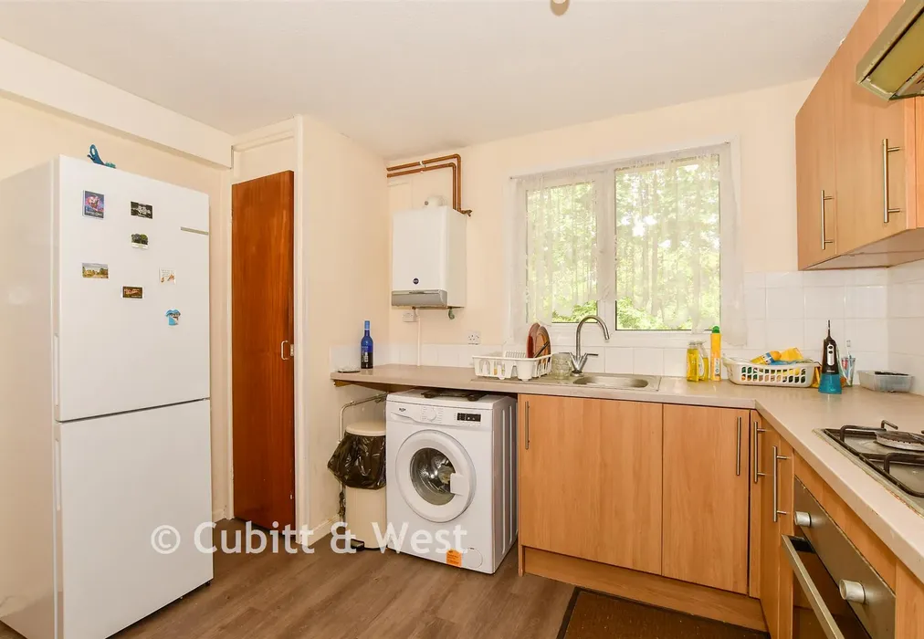 Kitchen/ Breakfast Room - Berstead Walk, Bewbush, Crawley, West Sussex - Wards of Kent