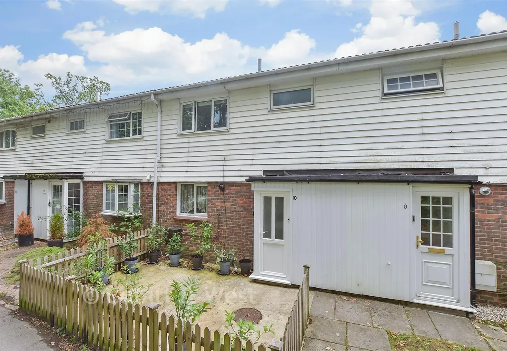 External (Web) - Berstead Walk, Bewbush, Crawley, West Sussex - Wards of Kent