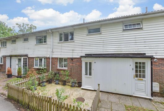 Berstead Walk, Bewbush, Crawley, West Sussex - Wards of Kent