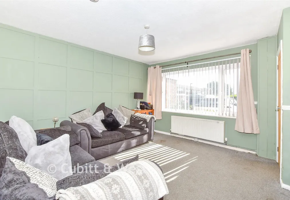 Lounge - Burchett Walk, Bognor Regis, West Sussex - Wards of Kent