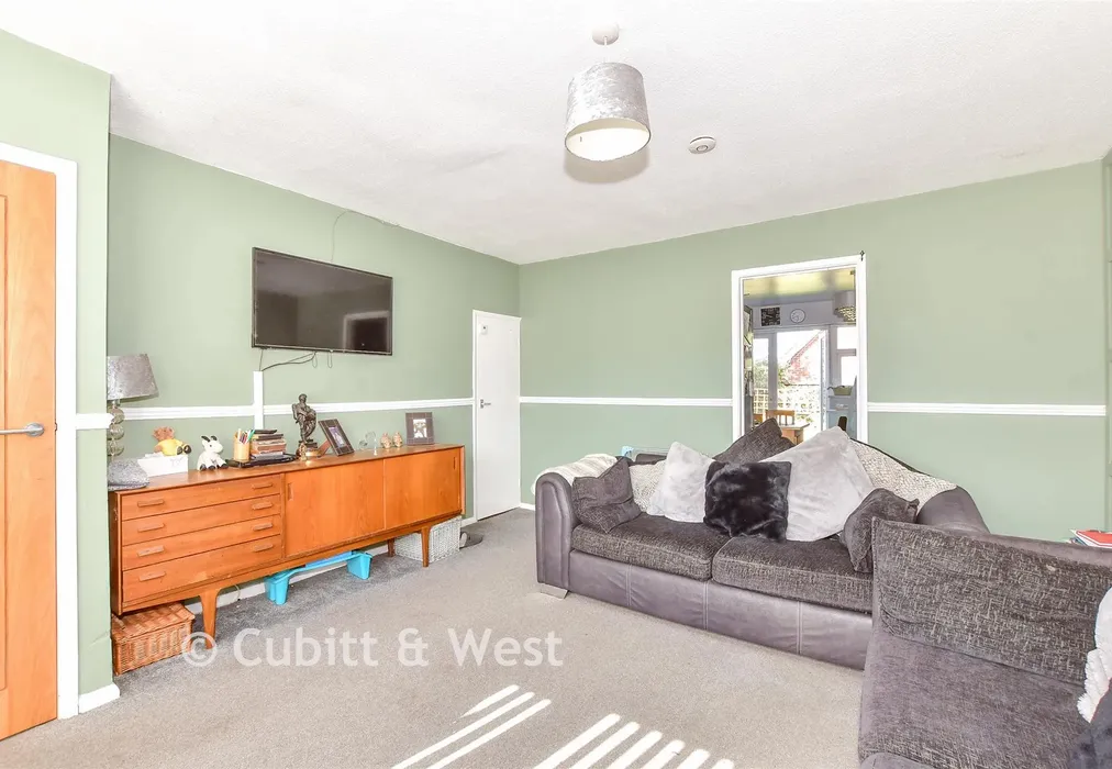 Lounge - Burchett Walk, Bognor Regis, West Sussex - Wards of Kent