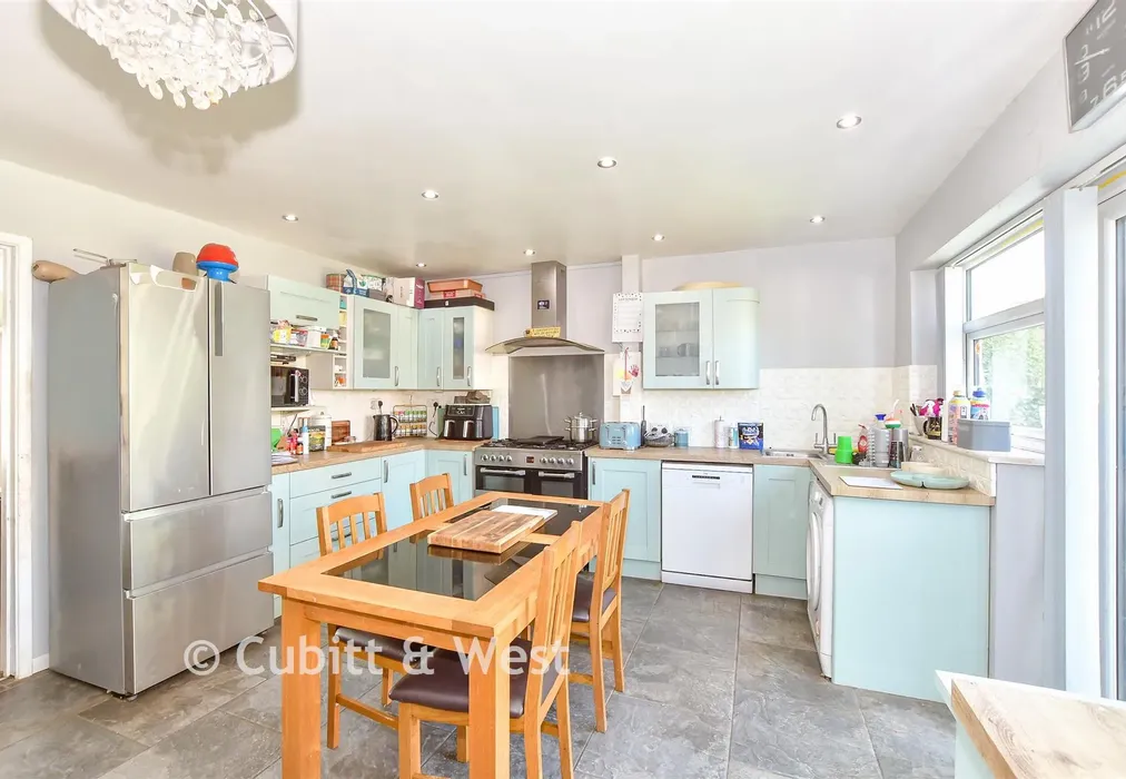 Kitchen/Breakfast Room - Burchett Walk, Bognor Regis, West Sussex - Wards of Kent