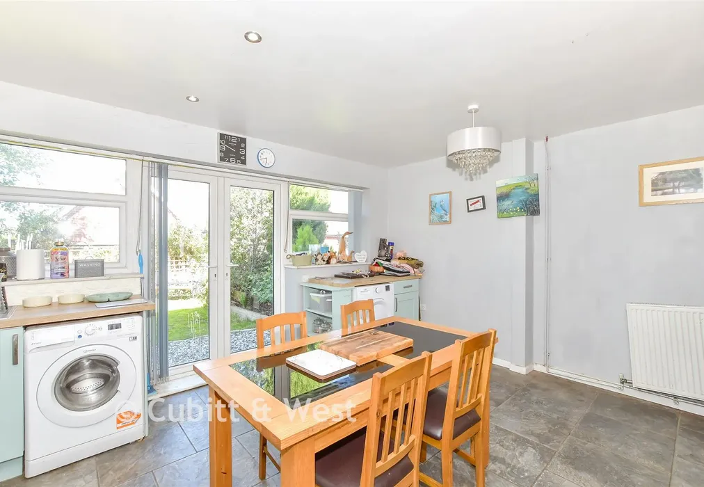 Kitchen/Breakfast Room - Burchett Walk, Bognor Regis, West Sussex - Wards of Kent