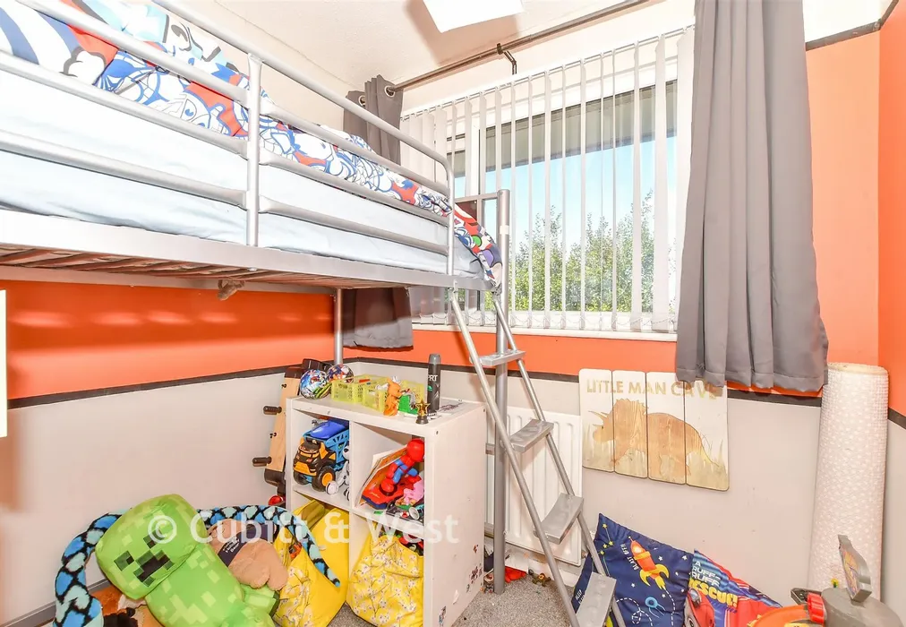 Bedroom 3 - Burchett Walk, Bognor Regis, West Sussex - Wards of Kent