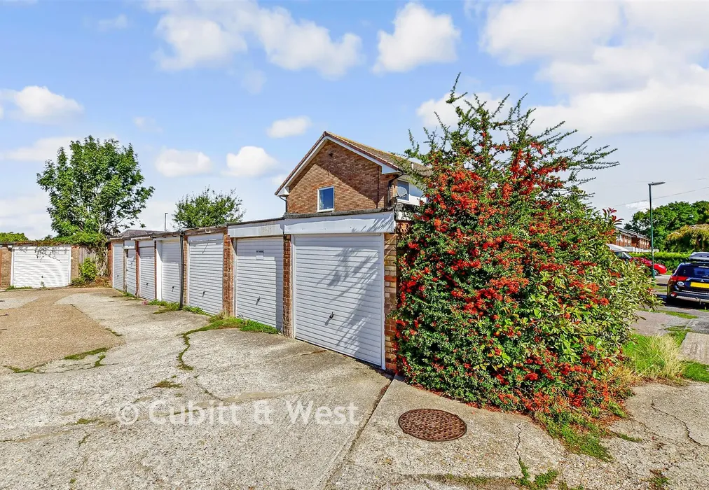 External Lifestyle Photograph - Burchett Walk, Bognor Regis, West Sussex - Wards of Kent