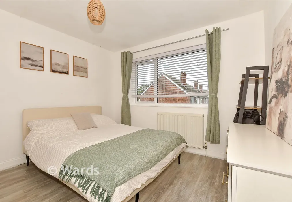Bedroom 2 - Barn Close, Hoath, Canterbury, Kent - Wards of Kent