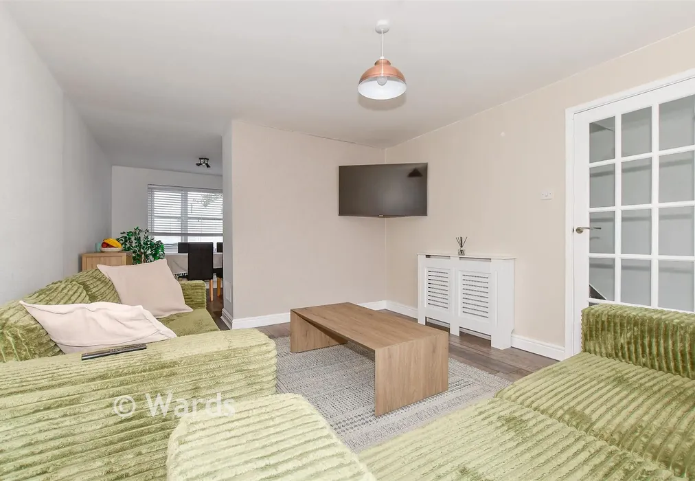 Lounge - Barn Close, Hoath, Canterbury, Kent - Wards of Kent