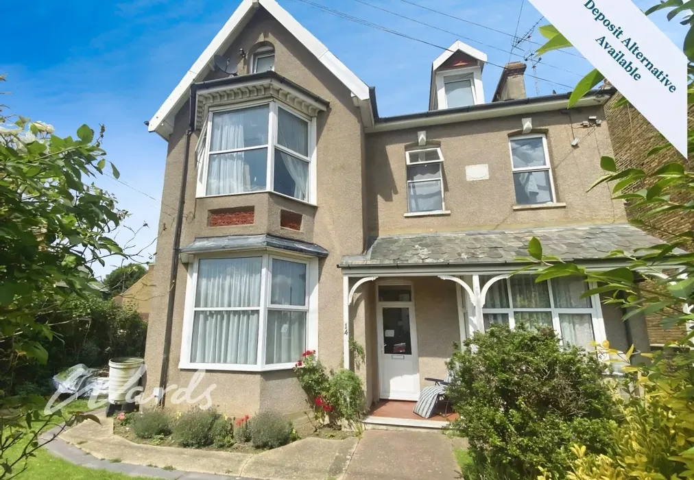 5194811d-EXT - Victoria Park Herne Bay CT6 - Wards of Kent
