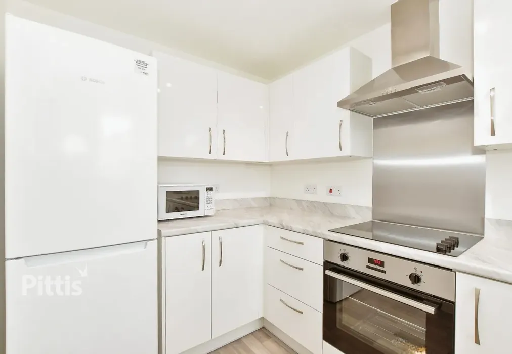  - Godric Road Newport PO30 - Wards of Kent