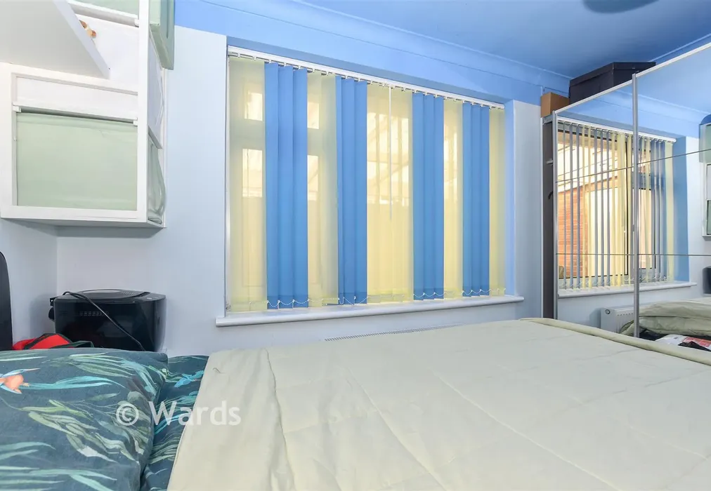 Bedroom 2 - Limes Close, Tenterden, Kent - Wards of Kent