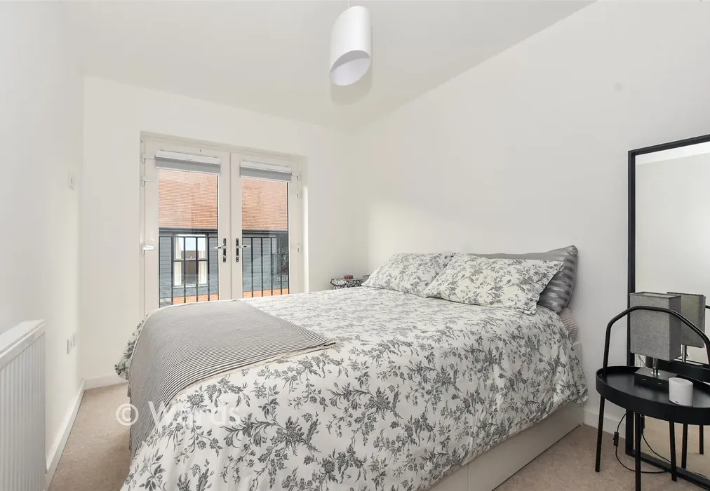 Bedroom 2 - Green Mews, Chilmington Green, Kent - Wards of Kent