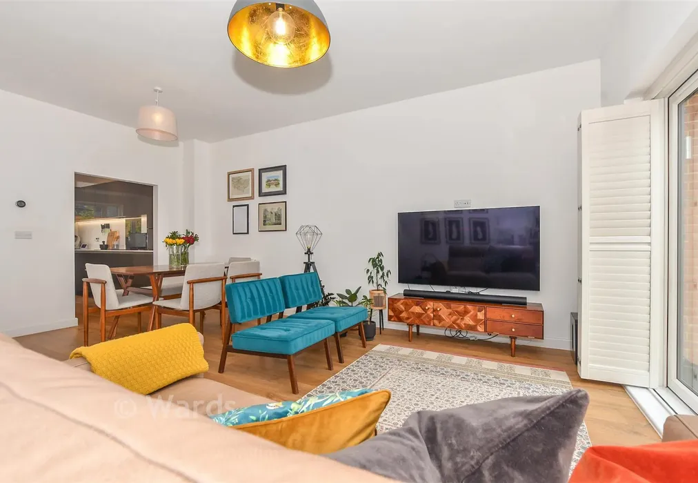 Lounge/Diner - Green Mews, Chilmington Green, Kent - Wards of Kent