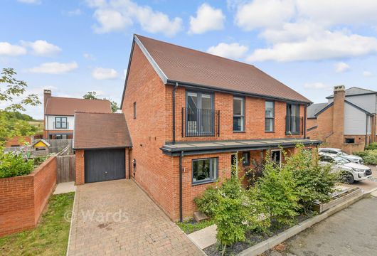 Green Mews, Chilmington Green, Kent - Wards of Kent