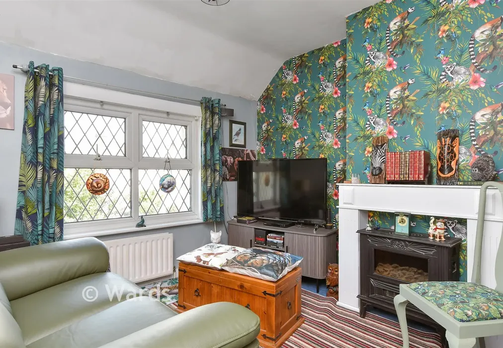 Bedroom 1 - Maple Road, Dartford, Kent - Wards of Kent